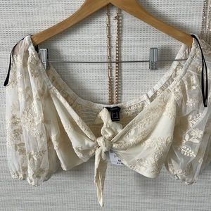 Bnwt forever 21 lace top size medium